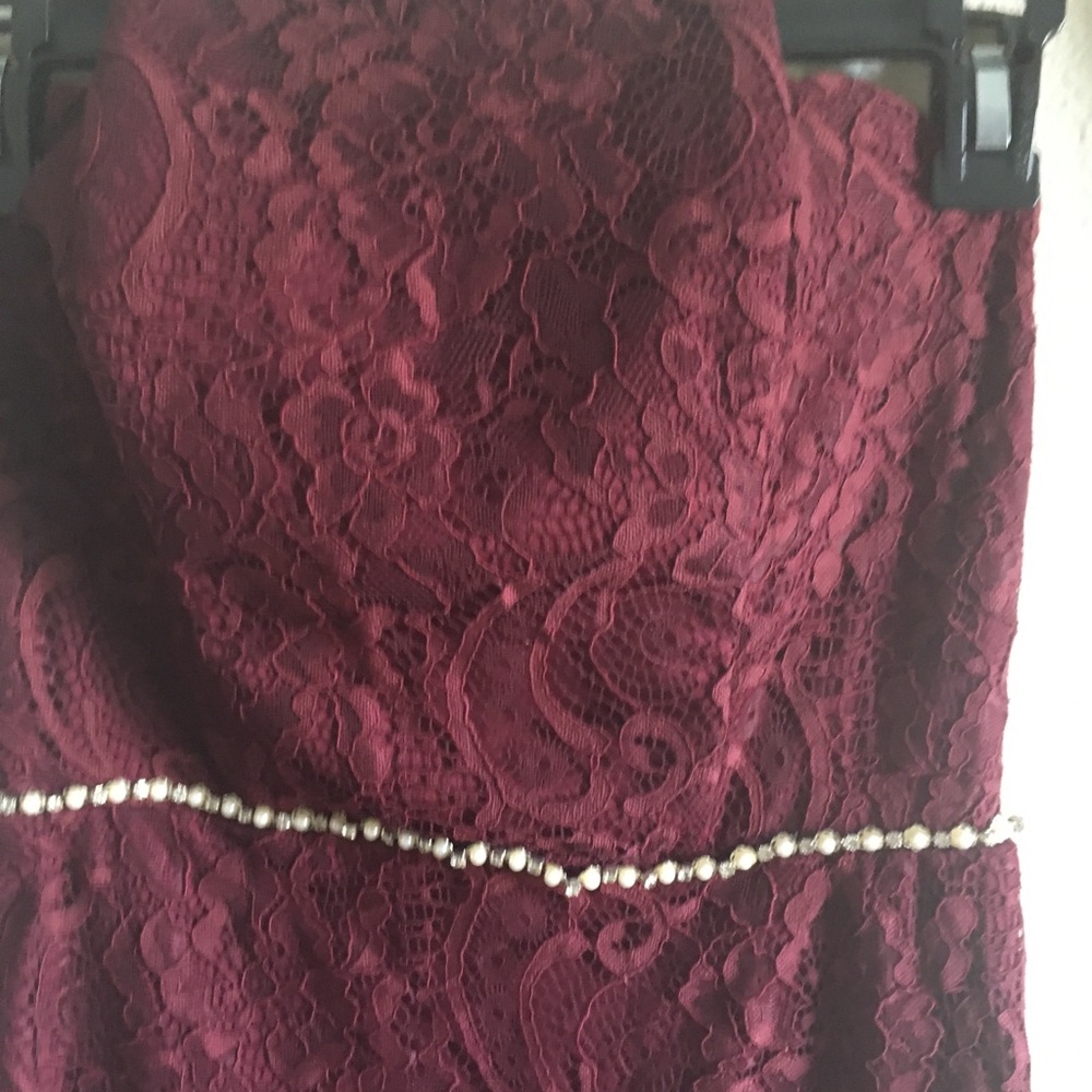 Way In Clothing Co - Picture 2 of 4